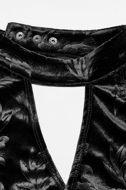 Casually Elegant Garment with a Refined Edge