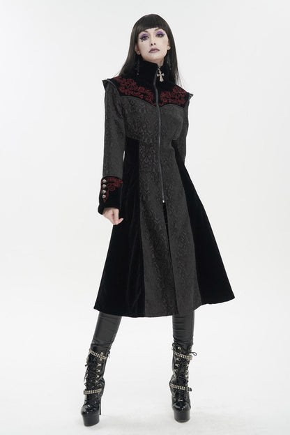 Finely Styled Coat with a Classic Vintage Look