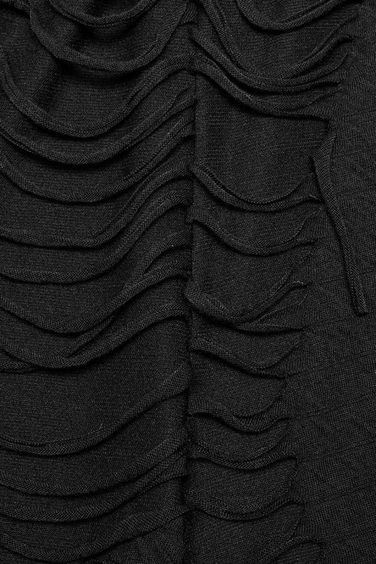 Thoughtfully Designed Pants in a Timeless Style