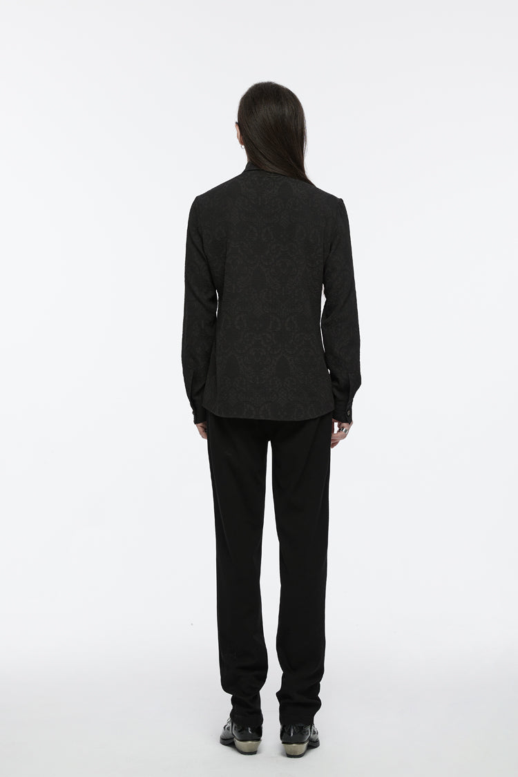 Classic Vintage Blouse with a Flattering Fit