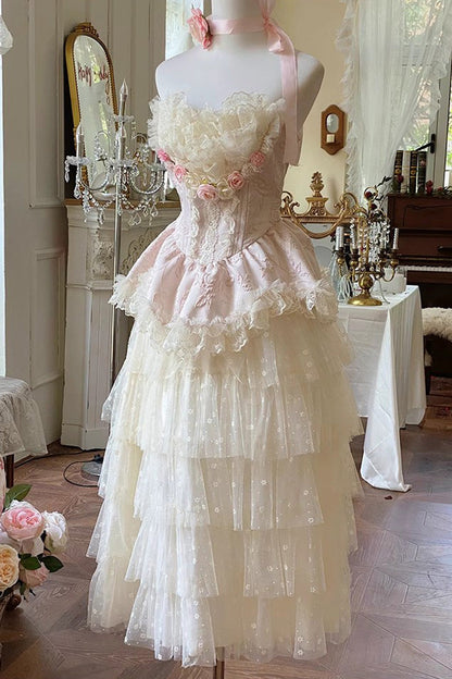 Beautifully Crafted Dress in a Classic Style