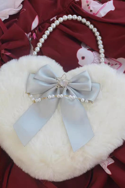 Beautifully Finished Bag in a Timeless Design
