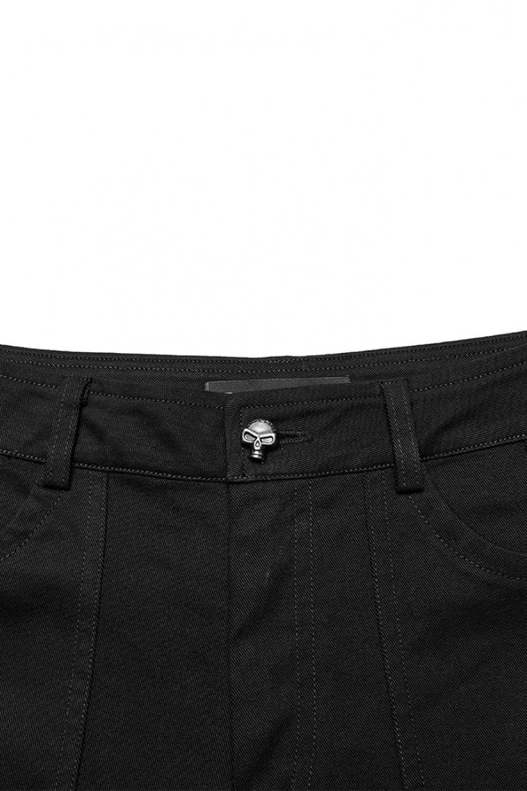 Effortlessly Elegant Pants with a Timeless Design