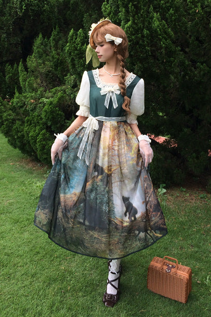 Finely Styled Dress with a Classic Vintage Look