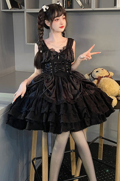 Classic Vintage Dress with a Flattering Fit