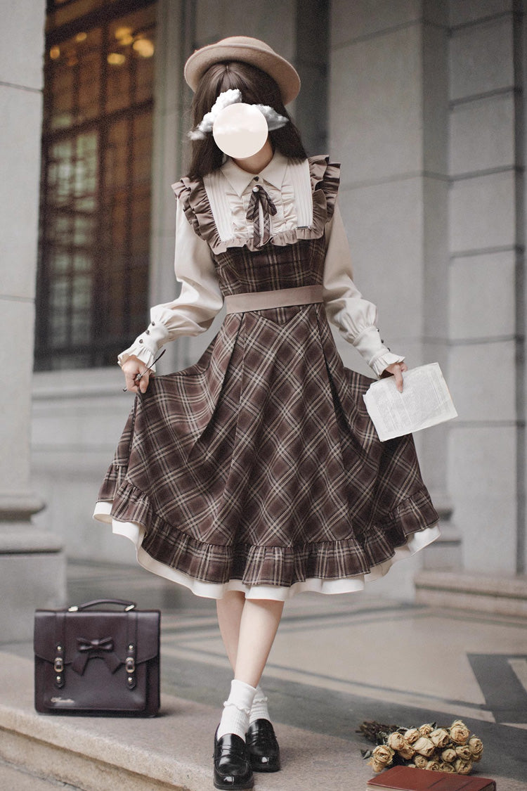 Subtly Elegant Dress with a Refined Vintage Look