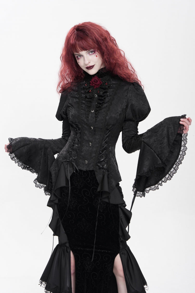 Subtly Elegant Blouse with a Refined Vintage Look