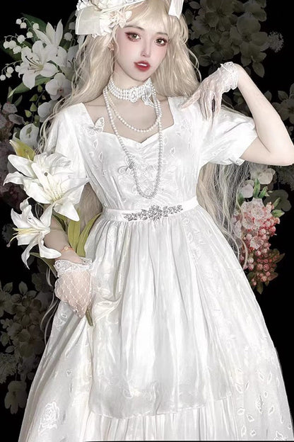 Sophisticated Dress with a Clean Classic Look