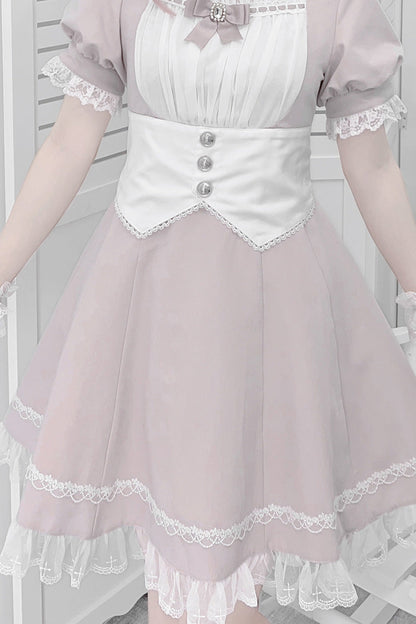 Beautifully Finished Dress in a Timeless Design