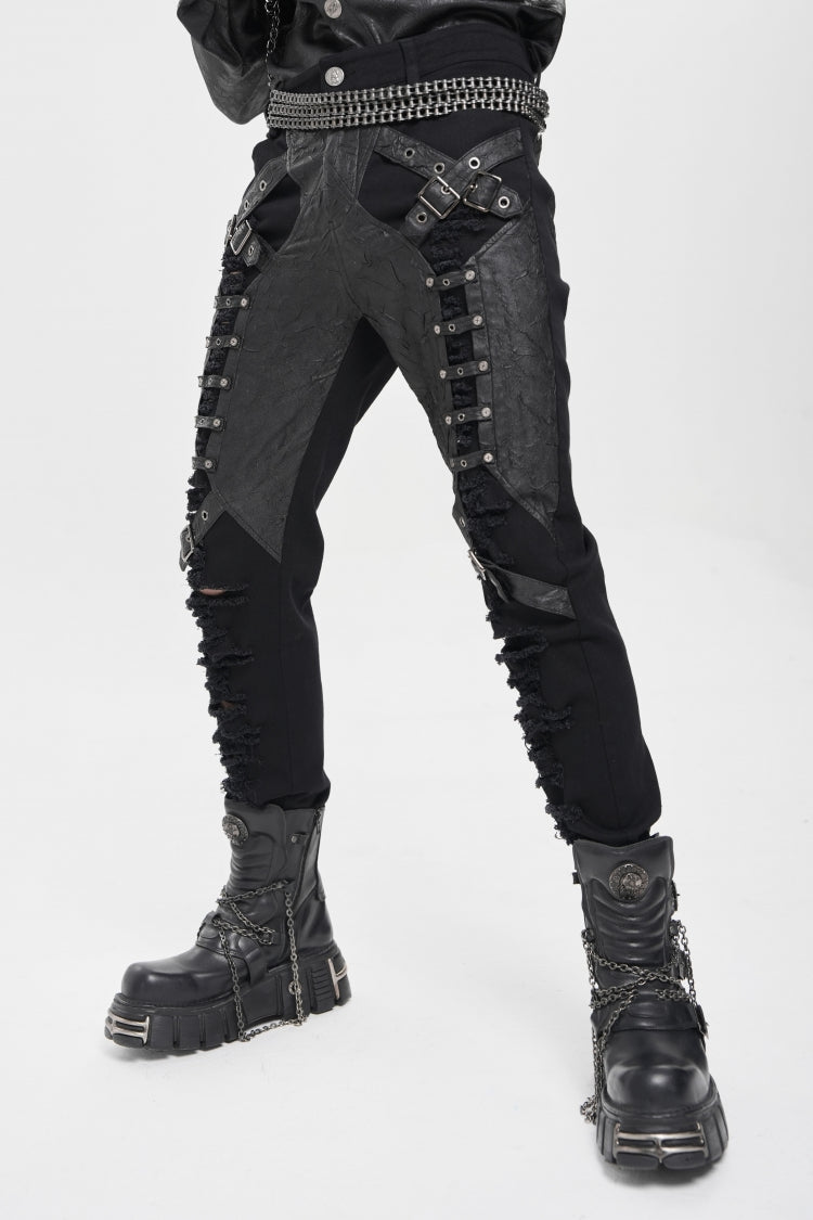 Thoughtfully Designed Pants in a Timeless Style