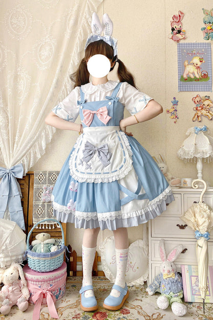 Subtly Elegant Dress with a Refined Vintage Look