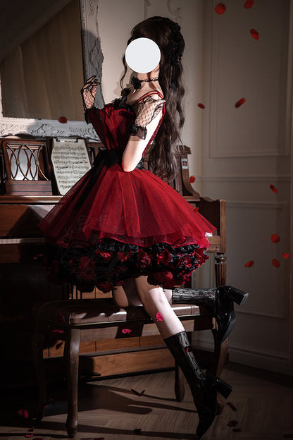 Subtly Elegant Dress with a Refined Vintage Look
