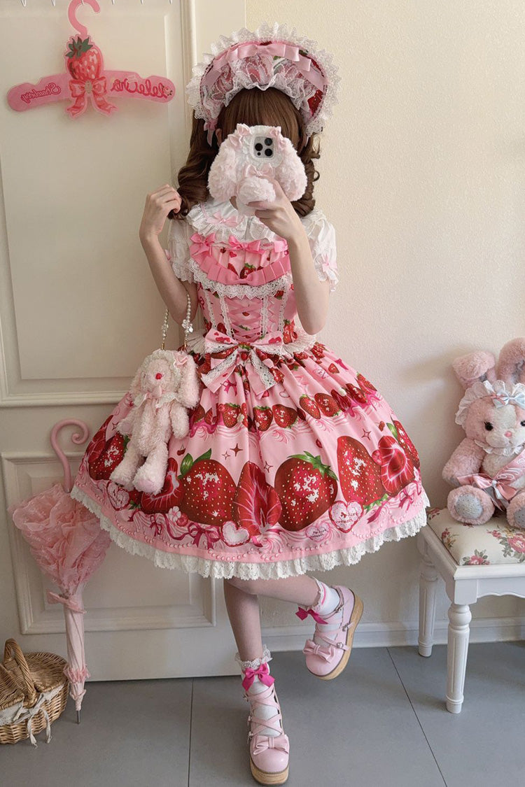 Finely Styled Dress with a Classic Vintage Look