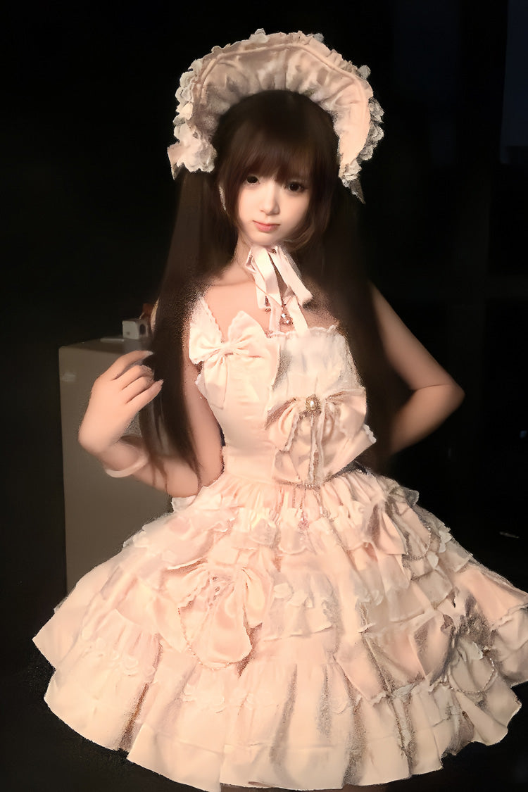 Finely Styled Dress with a Classic Vintage Look