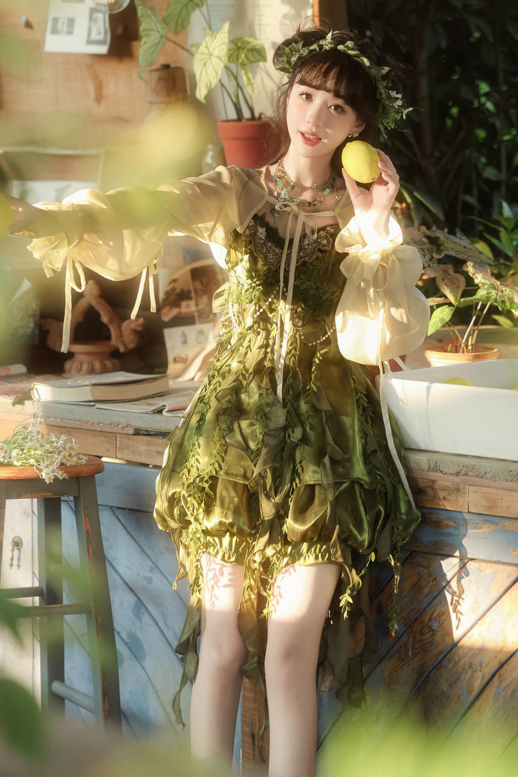 Subtly Elegant Dress with a Refined Vintage Look