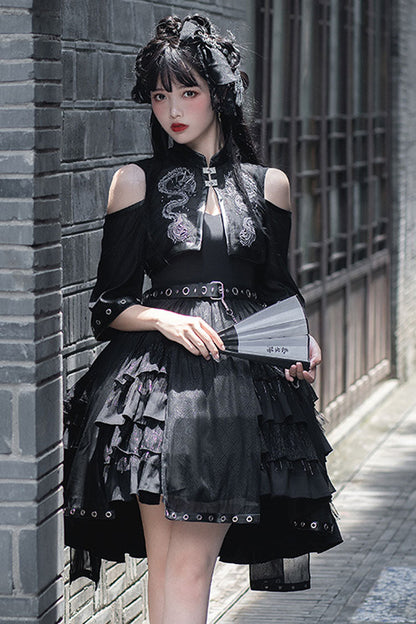 Finely Styled Dress with a Classic Vintage Look