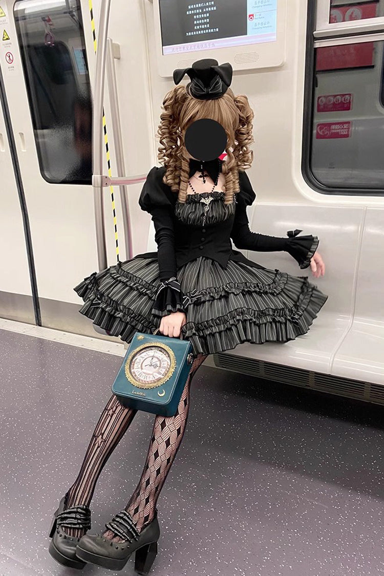 Casually Elegant Dress with a Refined Edge