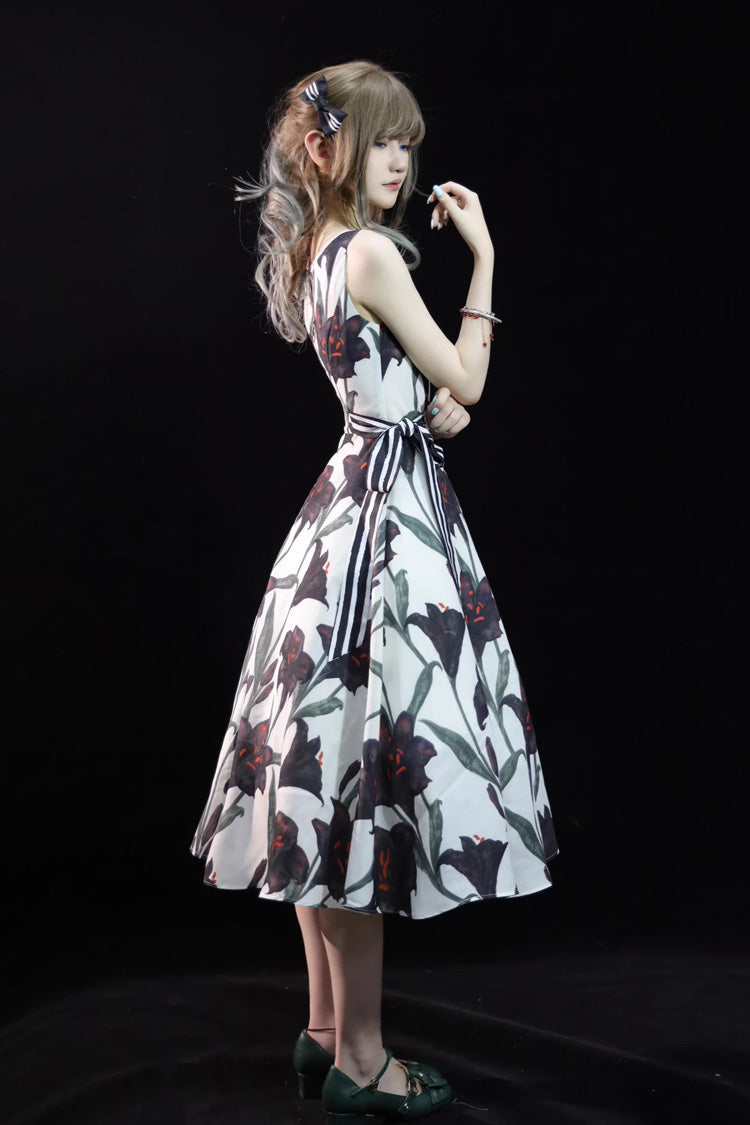 Classic Designed Dress in a Timeless Cut
