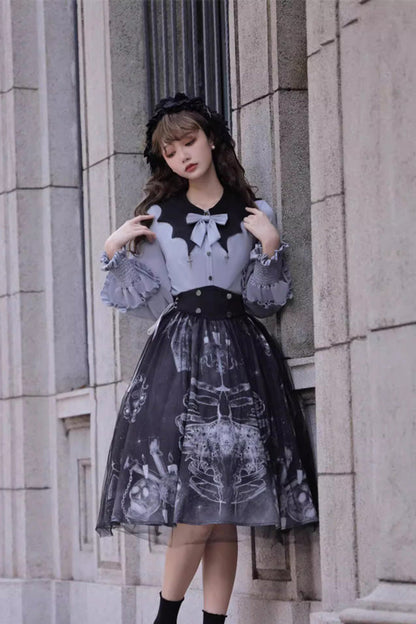 Finely Styled Garment with a Classic Vintage Look