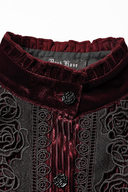 Finely Styled Blouse with a Classic Vintage Look