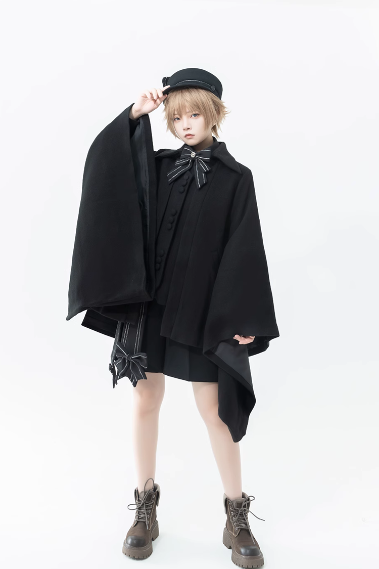 Beautifully Finished Coat in a Timeless Design