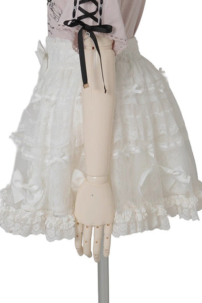 Sophisticated Garment with a Clean Classic Look