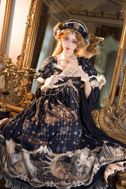 Finely Styled Dress with a Classic Vintage Look