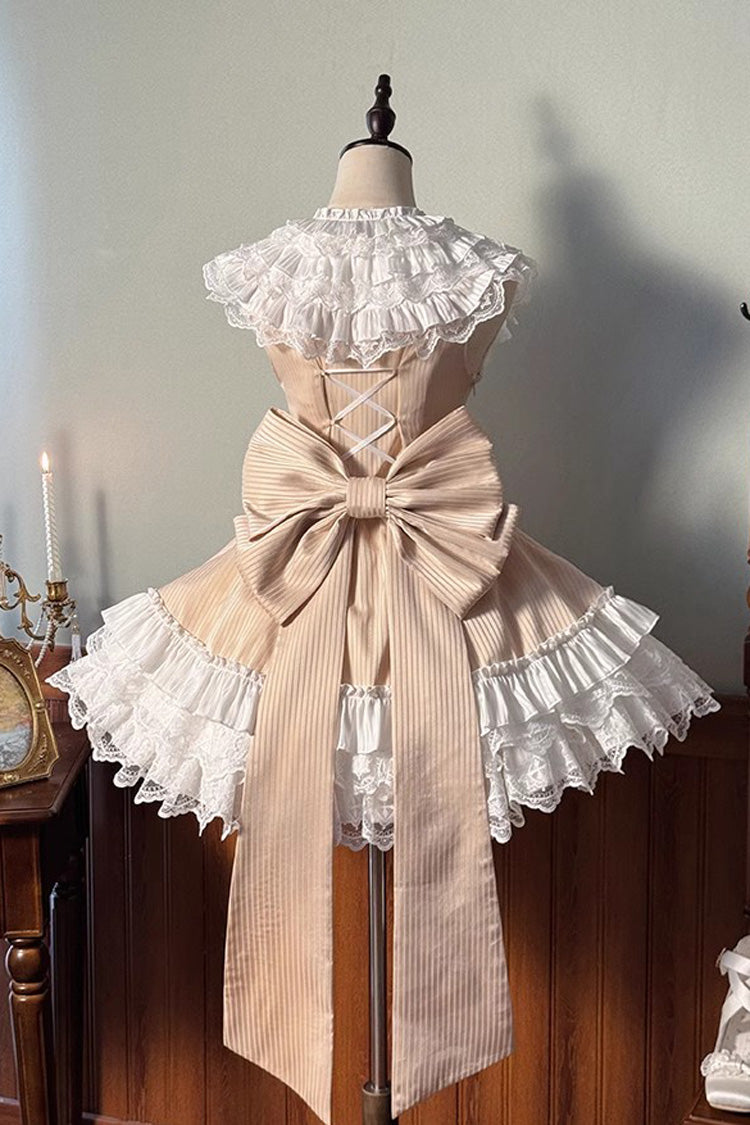 Finely Styled Dress with a Classic Vintage Look