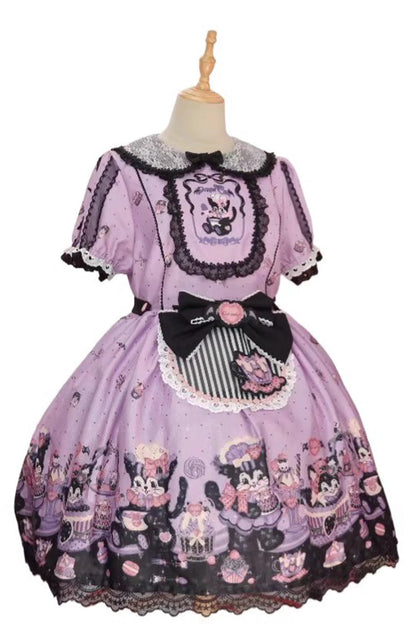 Finely Styled Dress with a Classic Vintage Look