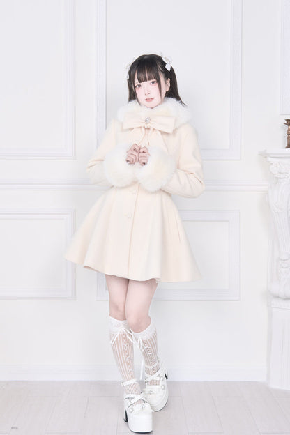 Classic Vintage Coat with a Flattering Fit