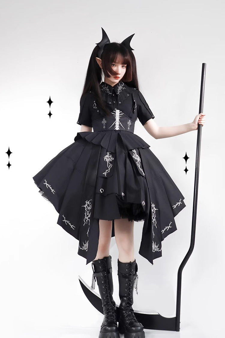 Finely Styled Dress with a Classic Vintage Look