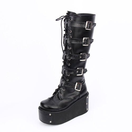 Thoughtfully Designed Boots in a Timeless Style