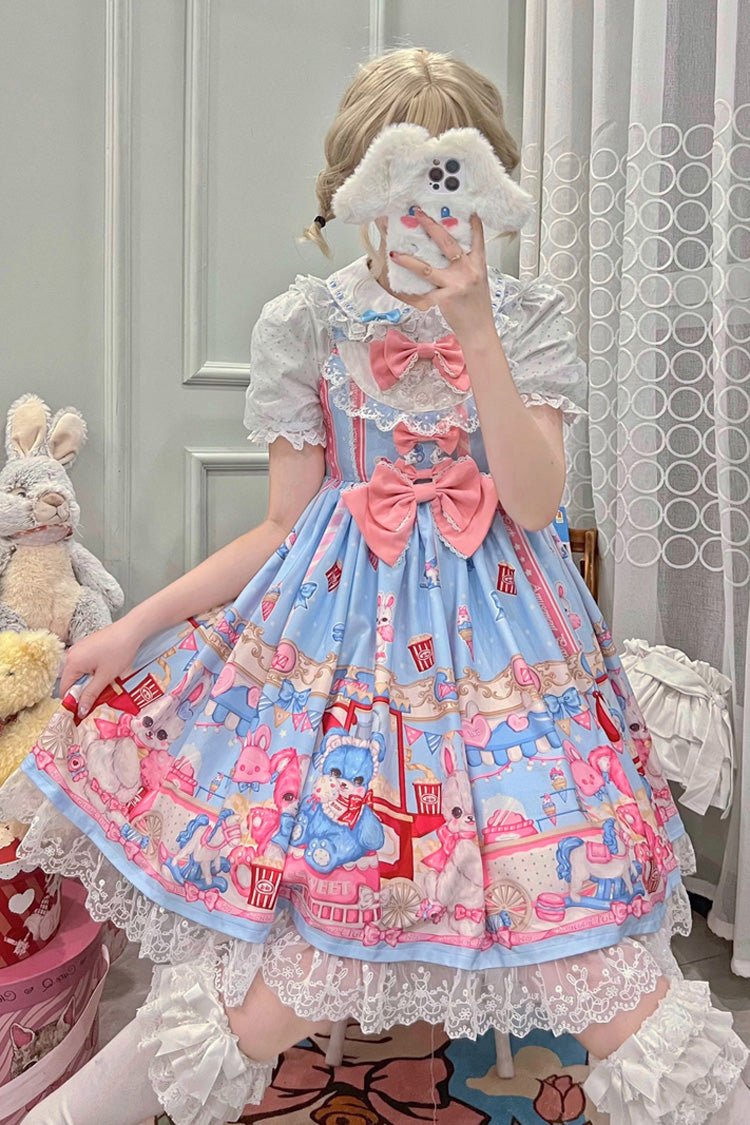 Finely Styled Dress with a Classic Vintage Look