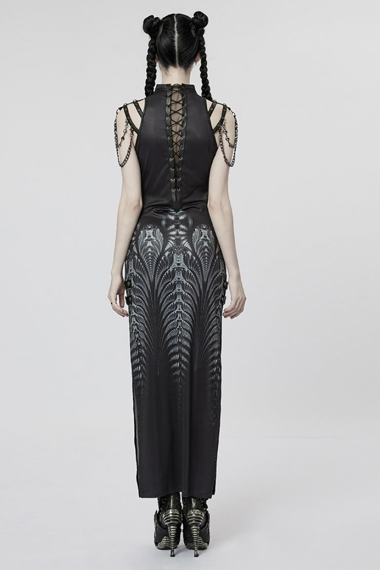 Thoughtfully Designed Dress in a Timeless Style