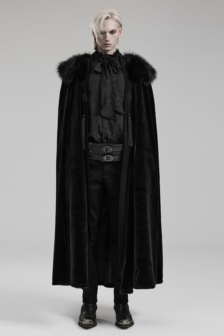 Beautifully Finished Coat in a Timeless Design