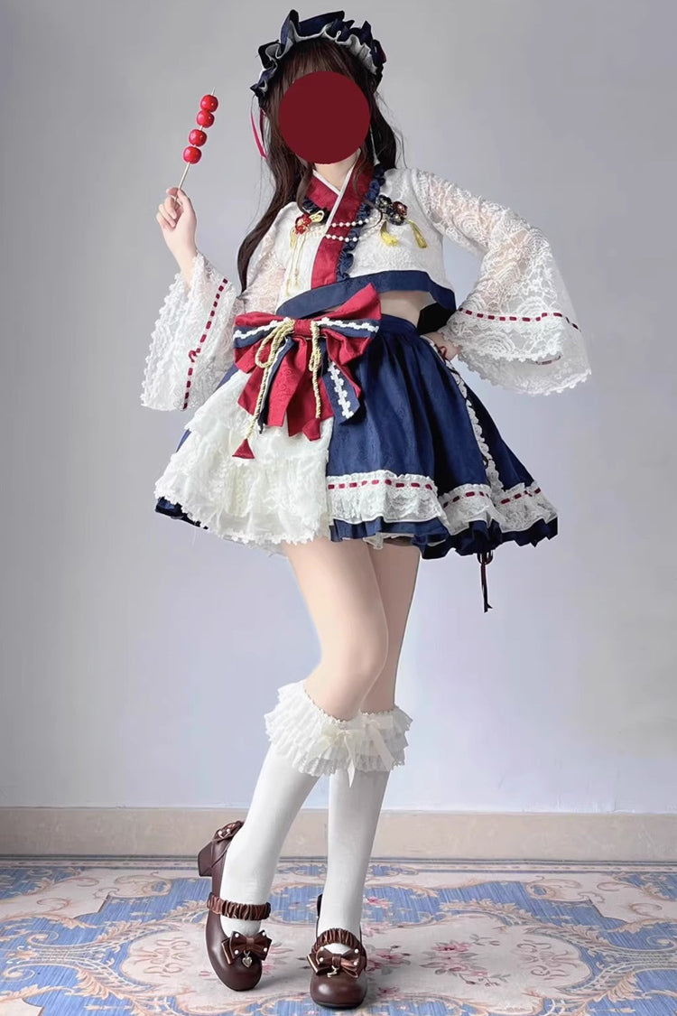 Subtly Elegant Dress with a Refined Vintage Look