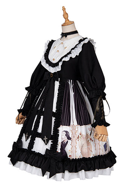 Finely Styled Dress with a Classic Vintage Look