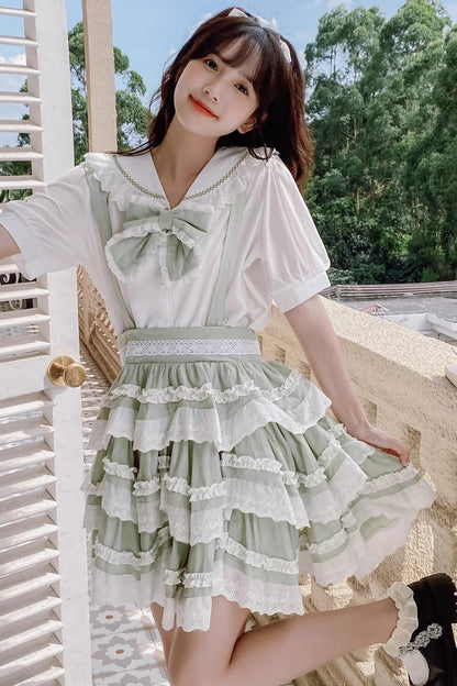 Subtly Elegant Dress with a Refined Vintage Look