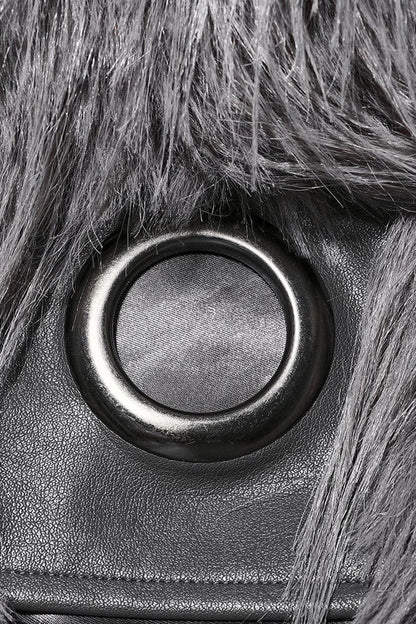 Beautifully Finished Coat in a Timeless Design