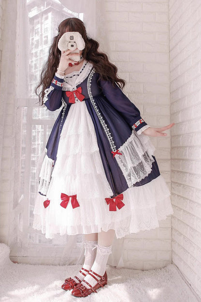 Finely Styled Cardigan with a Classic Vintage Look