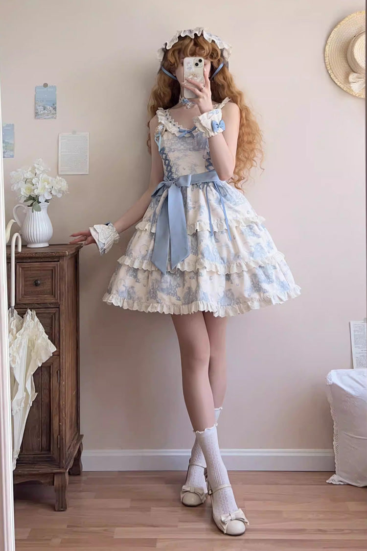 Finely Styled Dress with a Classic Vintage Look