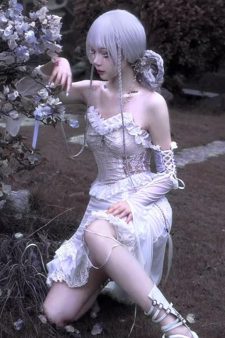 Subtly Elegant Dress with a Refined Vintage Look