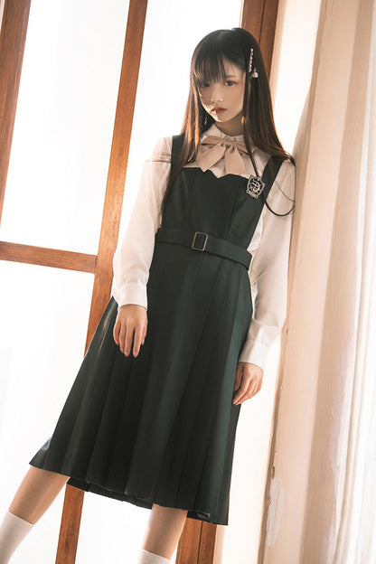 Classic Designed Dress in a Timeless Cut