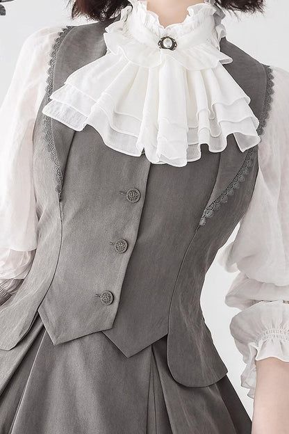 Classic Vintage Garment with a Flattering Fit