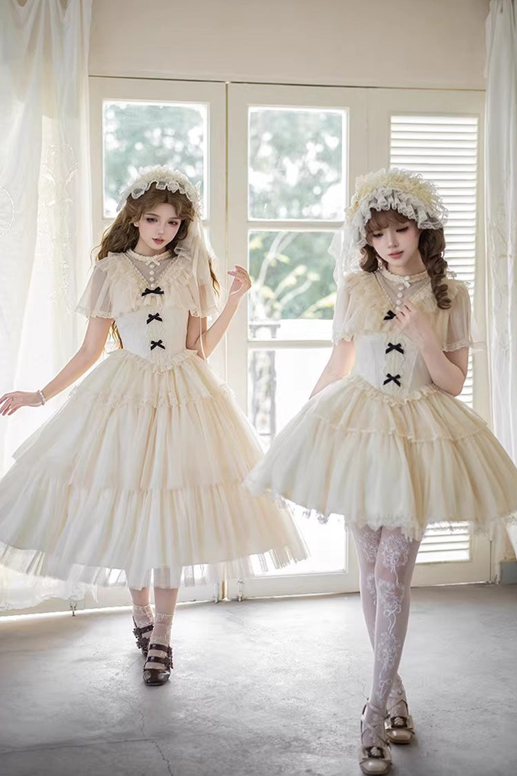 Finely Styled Dress with a Classic Vintage Look