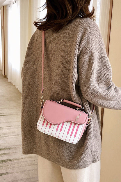 Effortlessly Elegant Bag with a Timeless Design