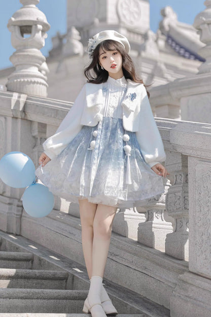 Casually Elegant Dress with a Refined Edge