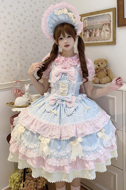 Subtly Elegant Dress with a Refined Vintage Look