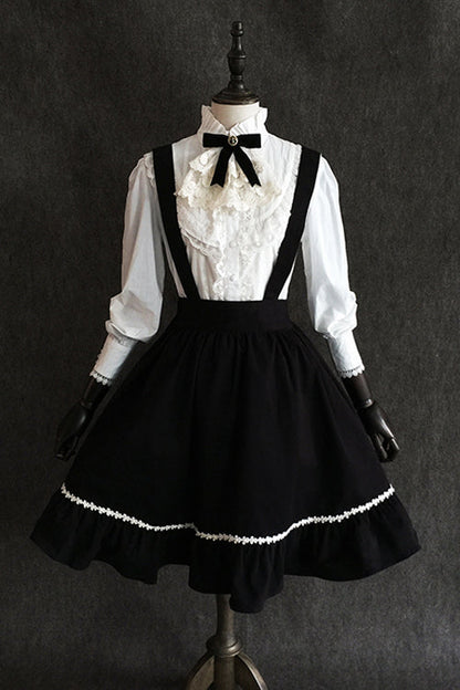 Finely Styled Garment with a Classic Vintage Look