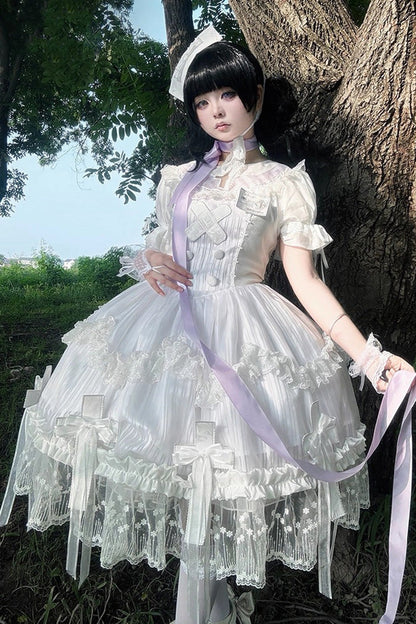 Subtly Elegant Dress with a Refined Vintage Look